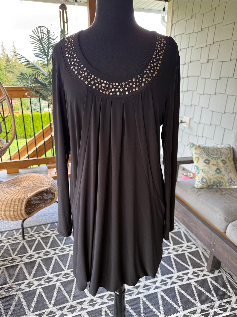 Frank Lyman Design | Metallic/ Rhinestone Scoop Neck Shirt